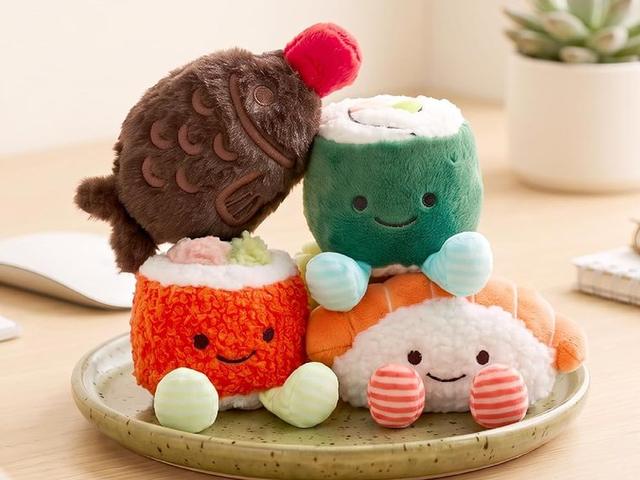 Yummy Buddies sushi bento set on a plate